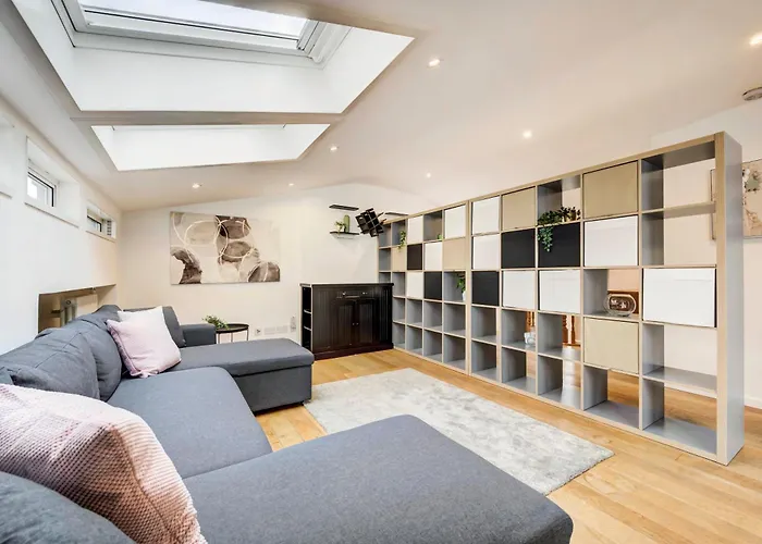 Duplex Apartment Shoreditch - The Living Elite Collection
